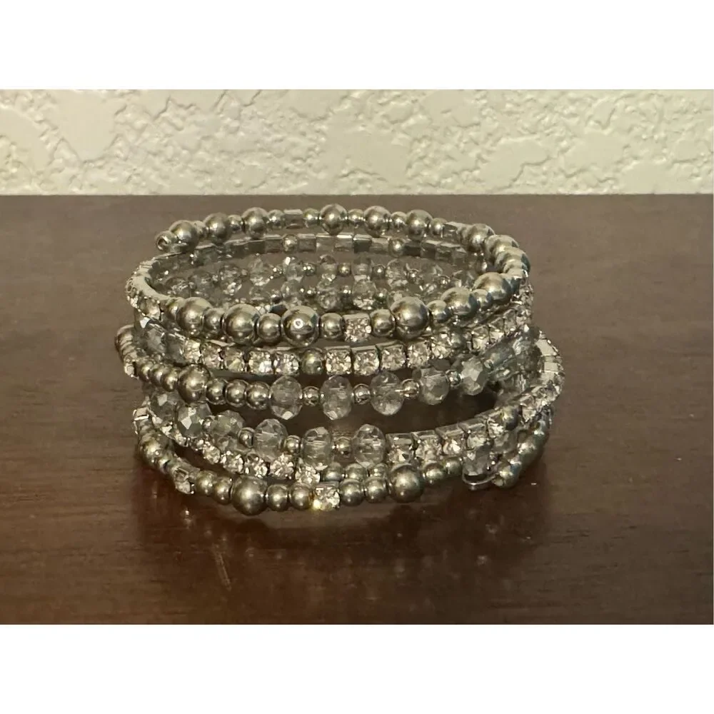 Vintage Y2K Womens Chunky Silver Beaded Rhinestone Slinky Wrap Bracelet Glam 90s
